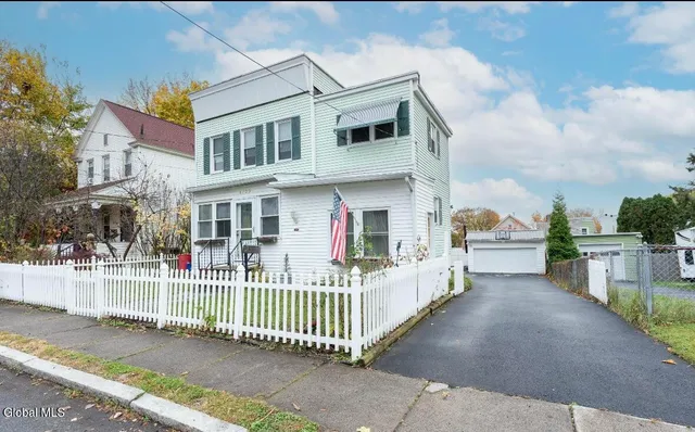 $359,900 | 1723 5th Street, Rensselaer, NY 12144
