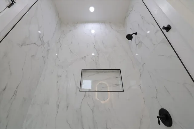 $4,154 | 324 North Patton Avenue, Dallas, TX 75203