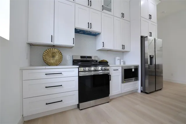 $4,154 | 324 North Patton Avenue, Dallas, TX 75203