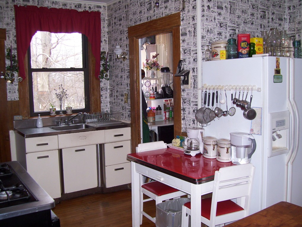 142 High Street Athol, MA 01331 - Photo 3 of 30 Gallery Image 3