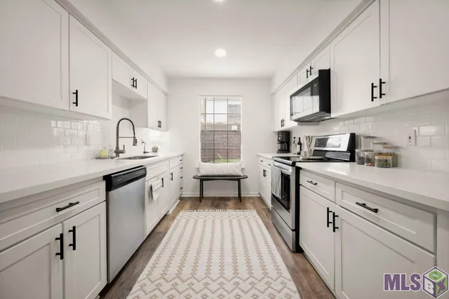 $204,000 | 10153 Jefferson Highway, Unit 57, Baton Rouge, LA 70809