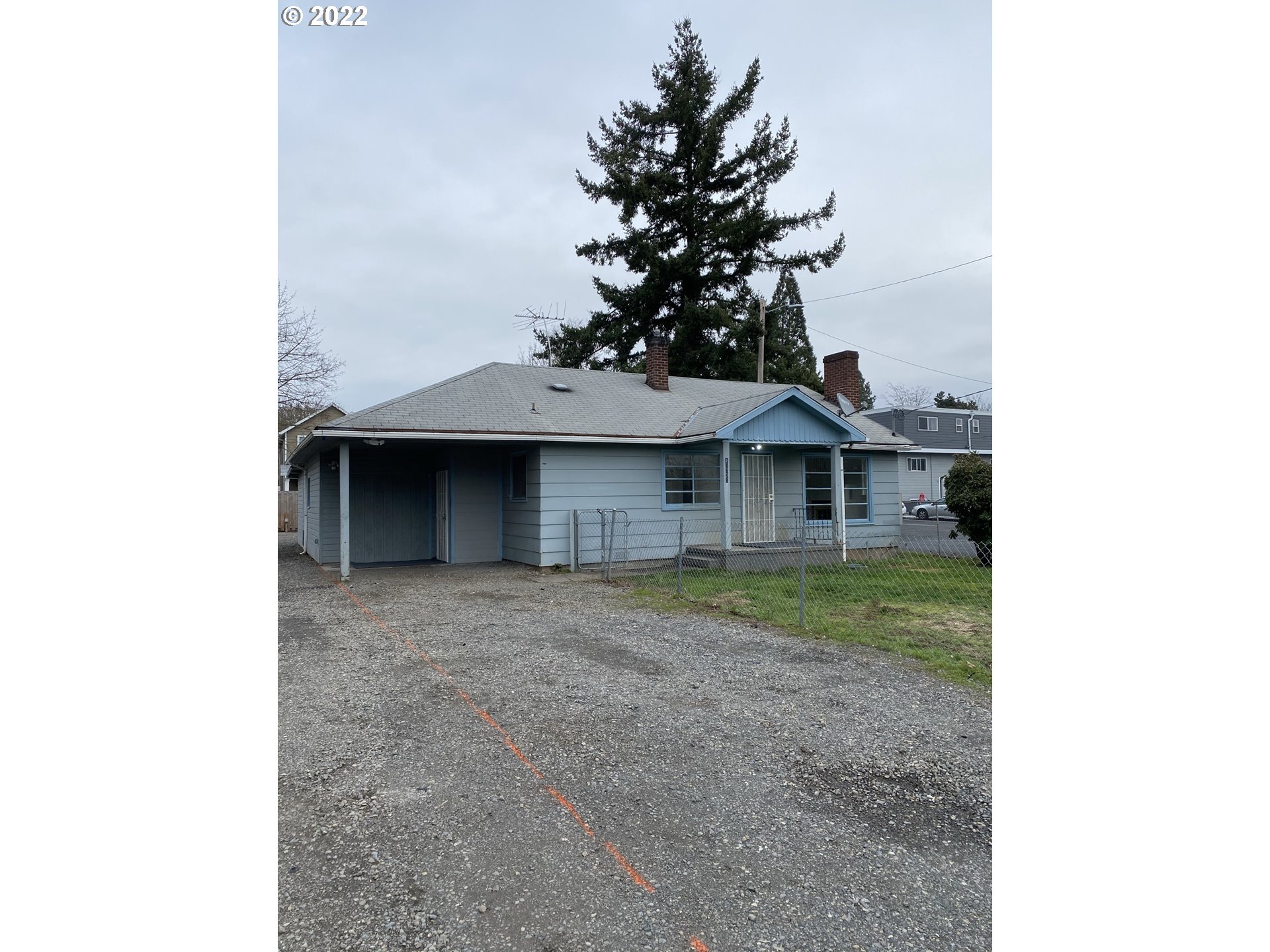 15725 Southeast Stark Street Portland, OR 97233 - Photo 2 of 28