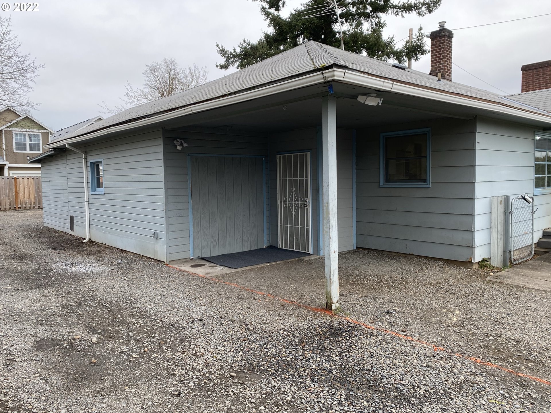 15725 Southeast Stark Street Portland, OR 97233 - Photo 21 of 28