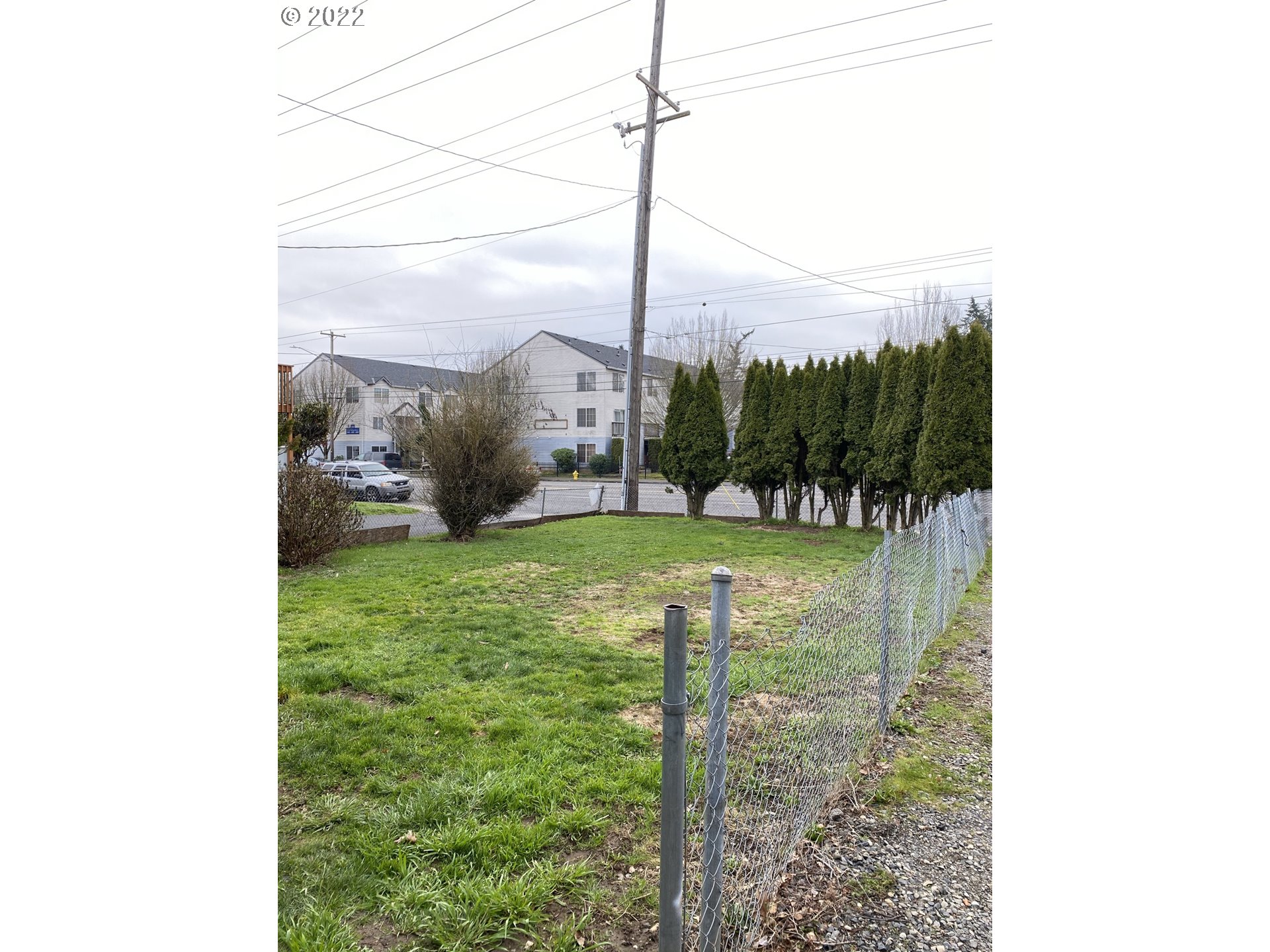 15725 Southeast Stark Street Portland, OR 97233 - Photo 22 of 28