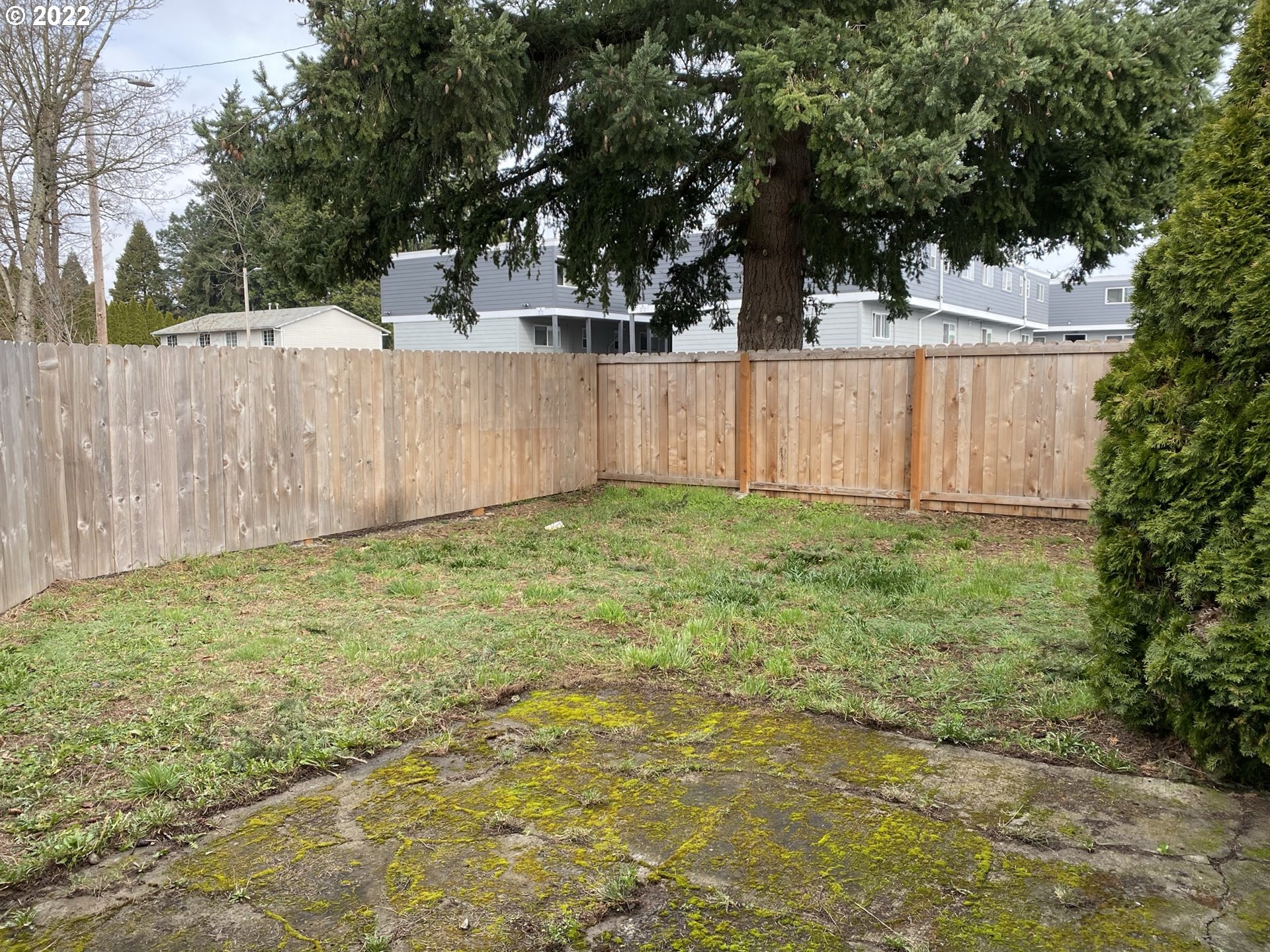 15725 Southeast Stark Street Portland, OR 97233 - Photo 3 of 28