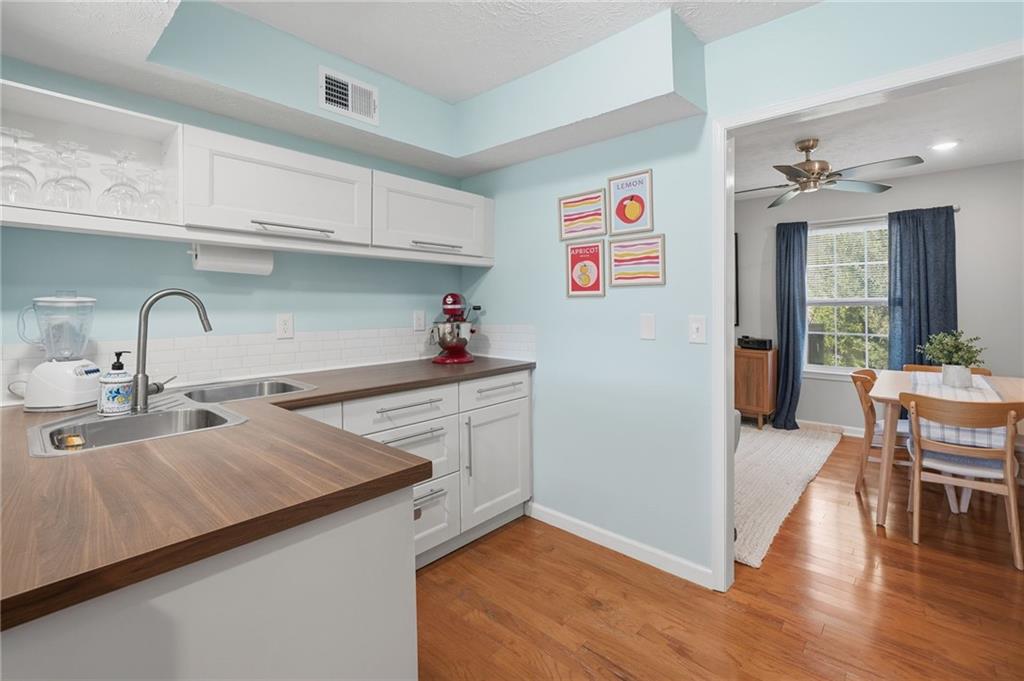 270 Quail Run Roswell, GA 30076 - Photo 15 of 56