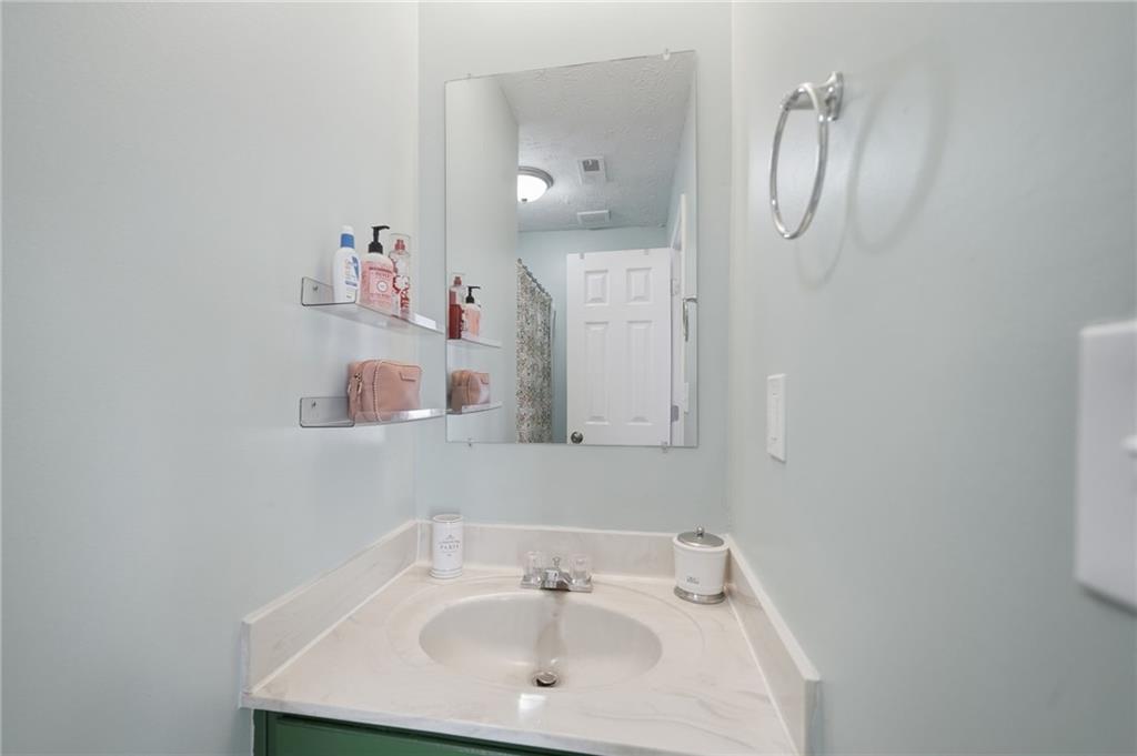 270 Quail Run Roswell, GA 30076 - Photo 42 of 56