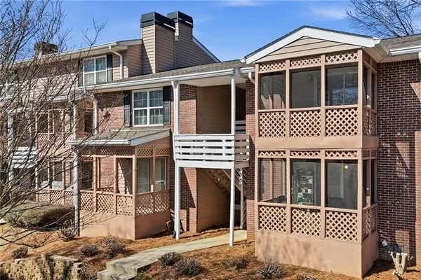 $285,000 | 270 Quail Run, Roswell, GA 30076