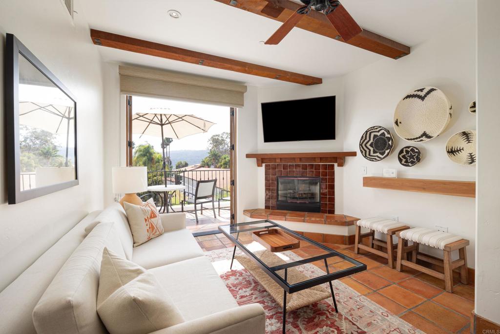 7323 Estrella De Mar Road, Unit 47 Carlsbad, CA 92009 - Photo 2 of 39