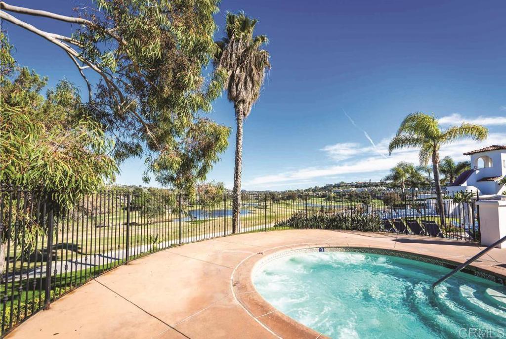 7323 Estrella De Mar Road, Unit 47 Carlsbad, CA 92009 - Photo 34 of 39