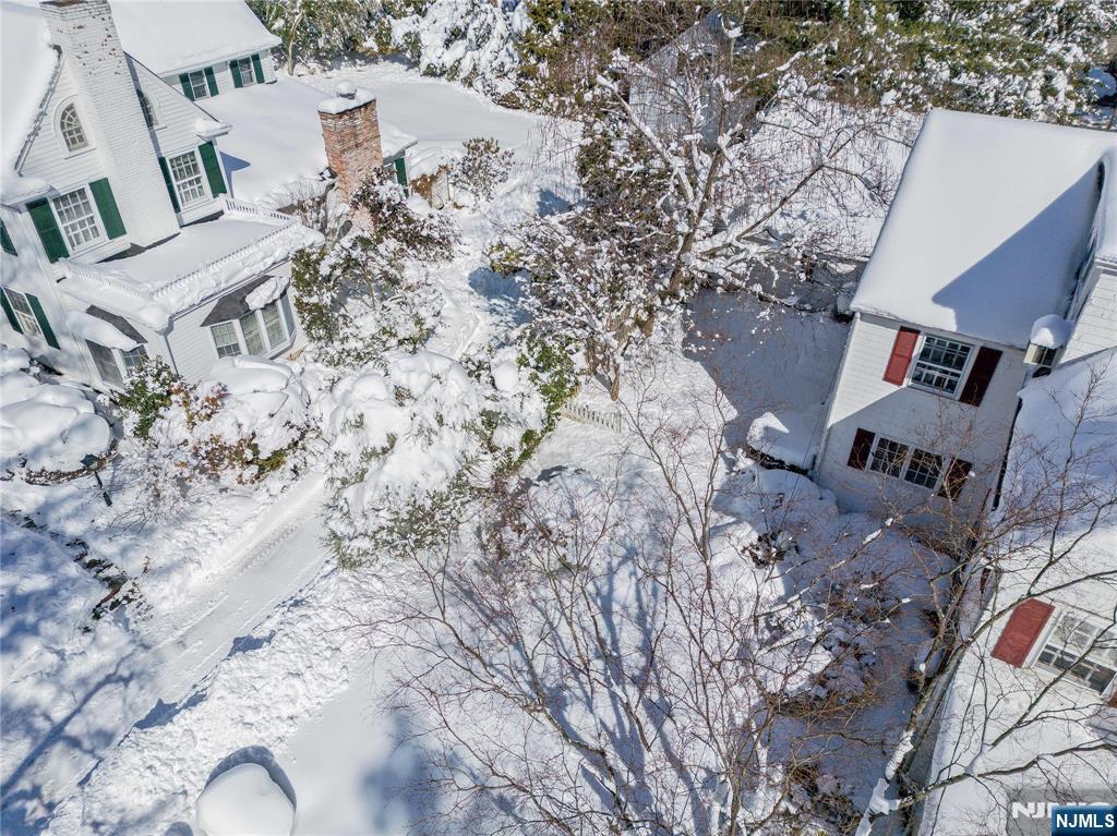 76 Forest Road Tenafly, NJ 07670 - Photo 28 of 32 an aerial view of a house with a yard