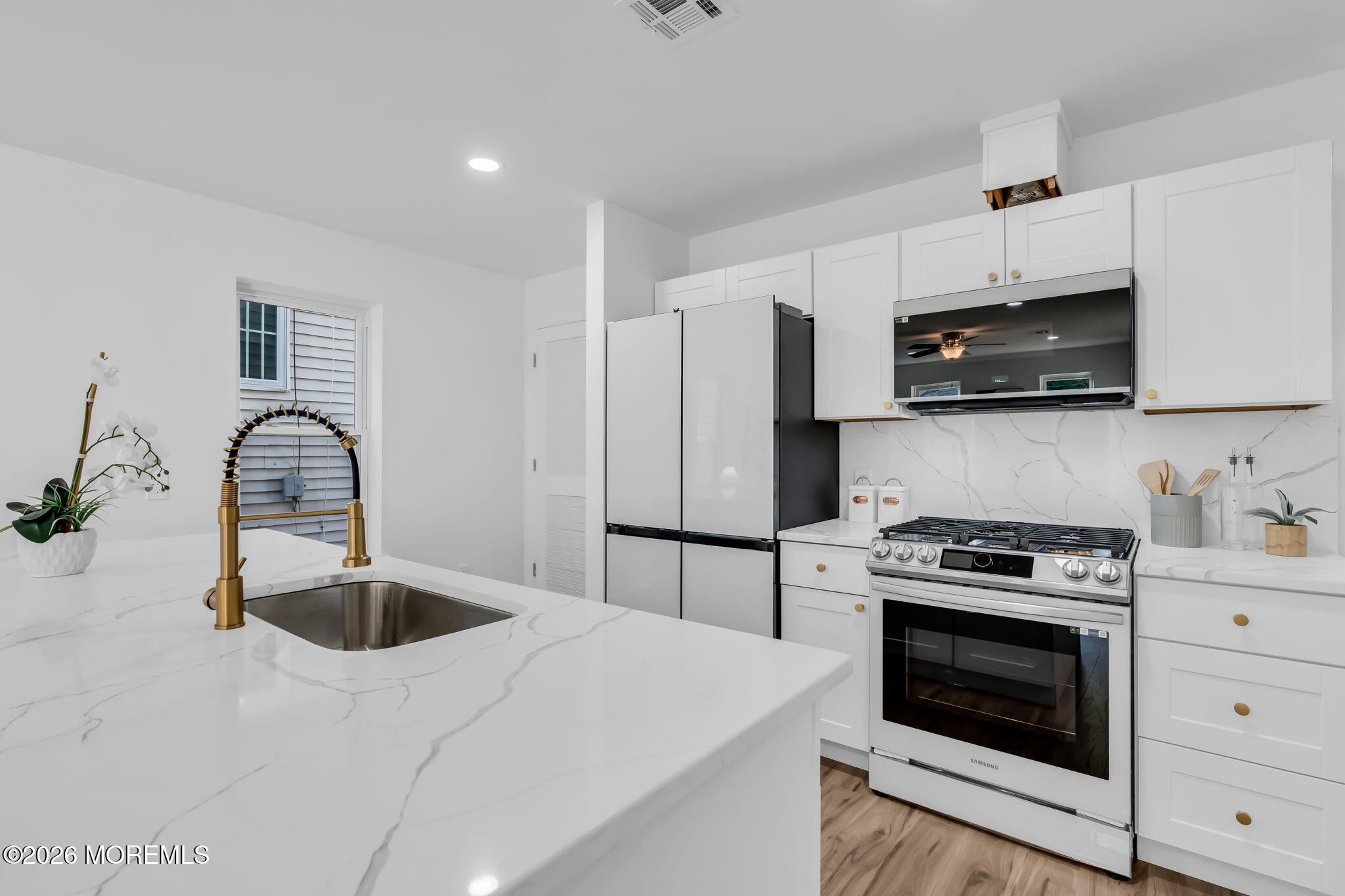 13 Locust Street Highlands, NJ 07732 - Photo 12 of 45 54-web-or-mls-DSC03369