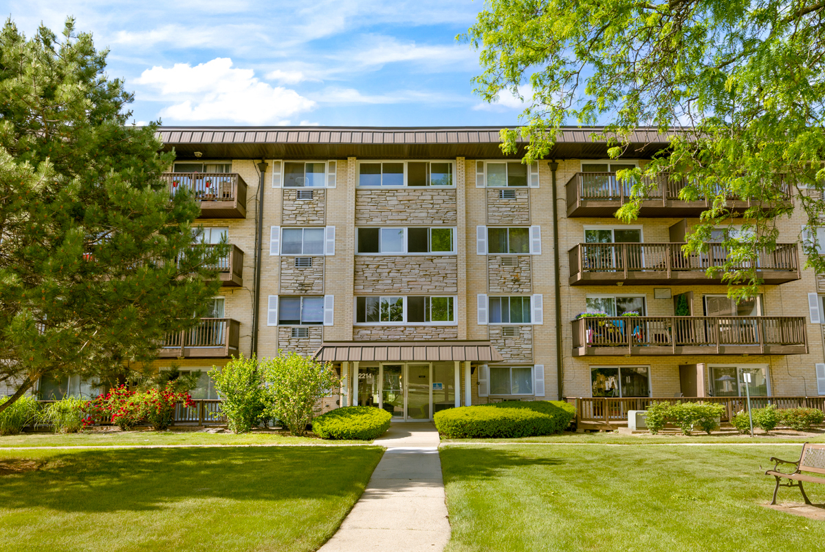 2214 South Goebbert Road, Unit 178 Arlington Heights, IL 60005 - Photo 23 of 25