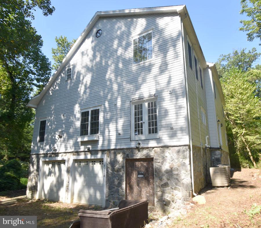 7228 Braddock Road Annandale, VA 22003 - Photo 2 of 15