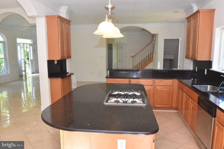 7228 Braddock Road Annandale, VA 22003 - Photo 6 of 15