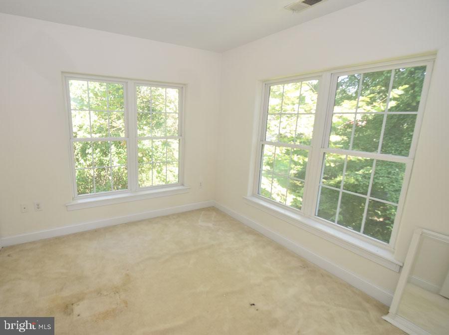 7228 Braddock Road Annandale, VA 22003 - Photo 10 of 15