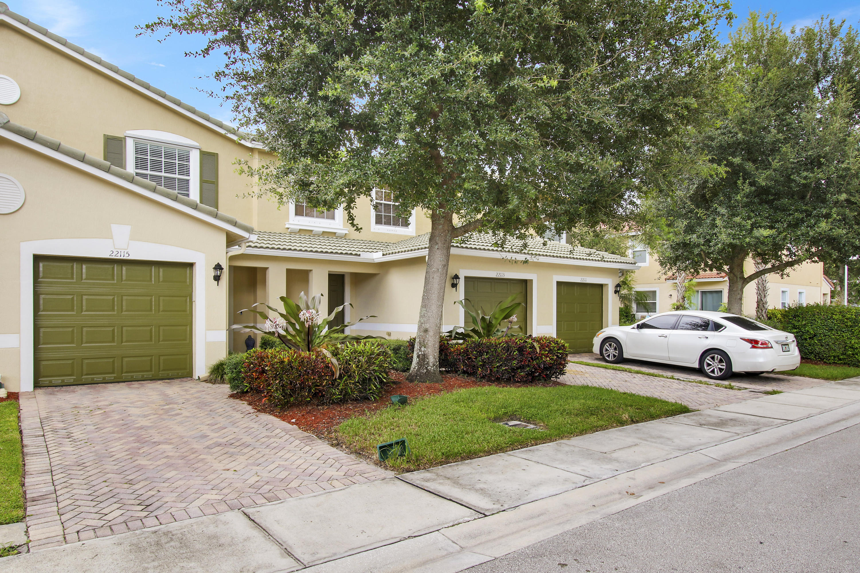 22115 Majestic Woods Way Boca Raton, FL 33428 - Photo 2 of 21 2