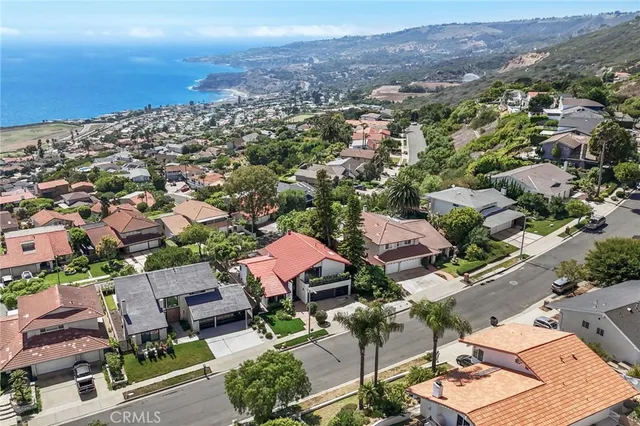 $2,780,000 | 3448 Coolheights Drive, Rancho Palos Verdes, CA 90275