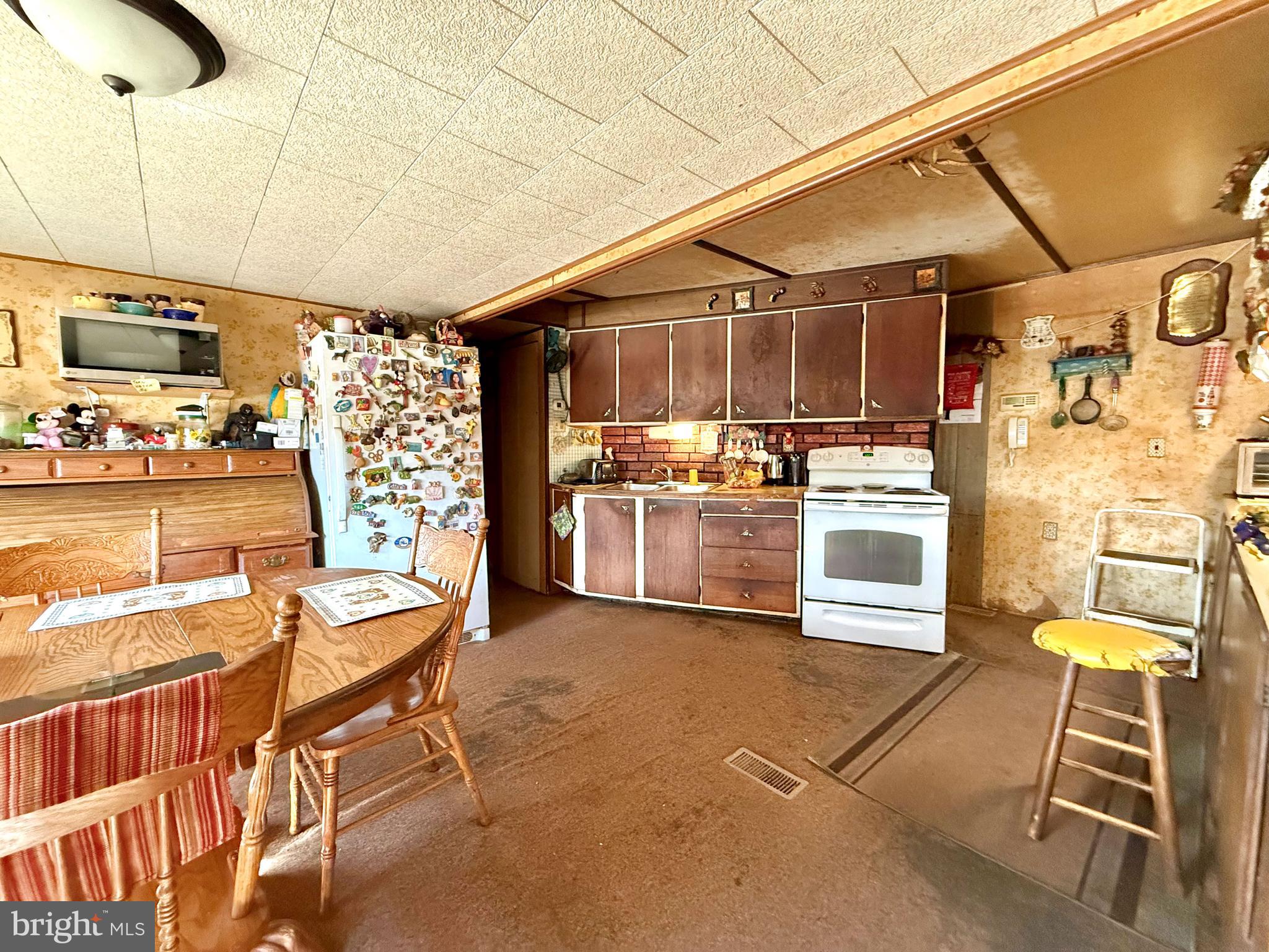 1055 Swamp Bridge Road Denver, PA 17517 - Photo 10 of 26 Gallery Image 10
