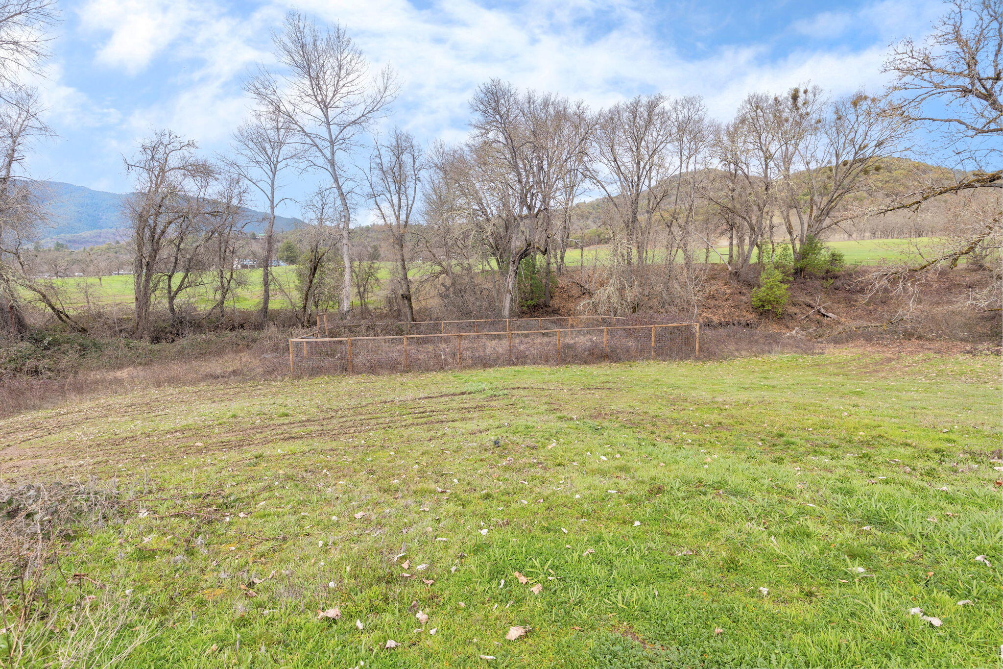 707 Wards Creek Road Rogue River, OR 97537 - Photo 24 of 50 7-web-or-mls-707-wards-creek-rd