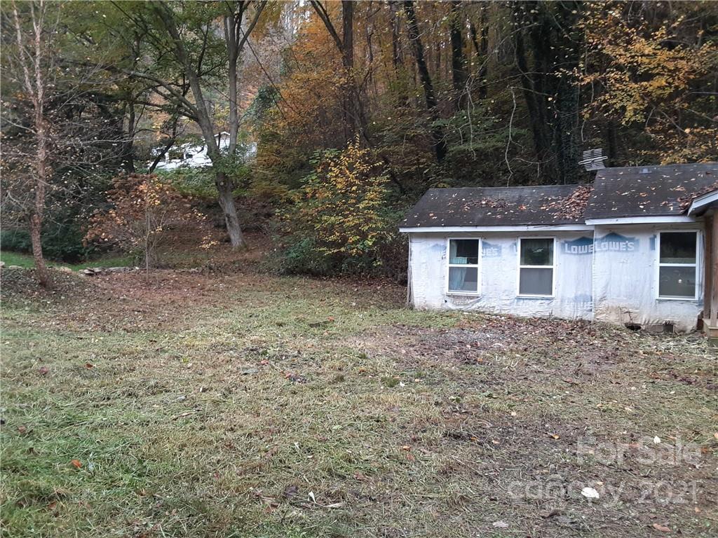 106 Laurel Branch Road Sylva, NC 28779 - Photo 3 of 4 Gallery Image 3