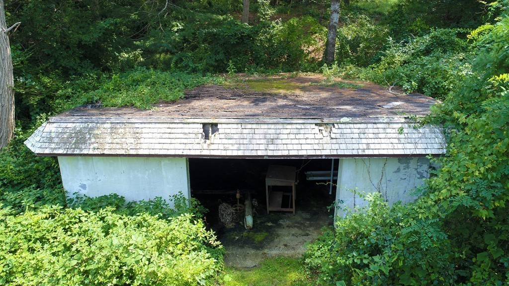 160 Red Brook Harbor Road Bourne, MA 02534 - Photo 8 of 18