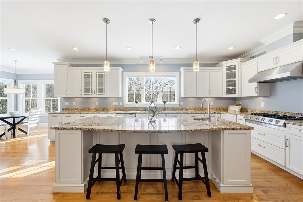 4 Whittier Road Lexington, MA 02420 - Photo 11 of 42