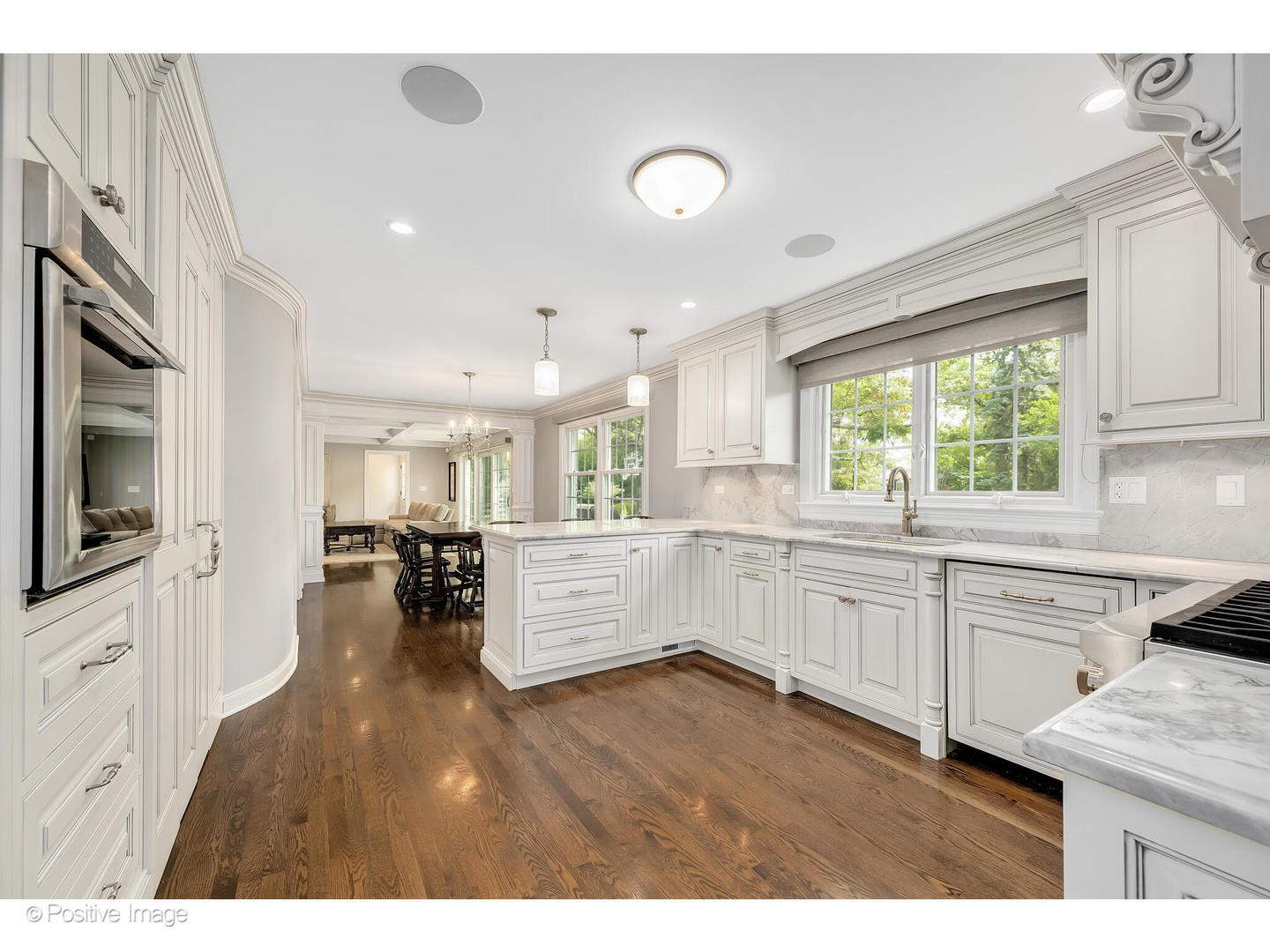 48 Devonshire Drive Oak Brook, IL 60523 - Photo 16 of 59