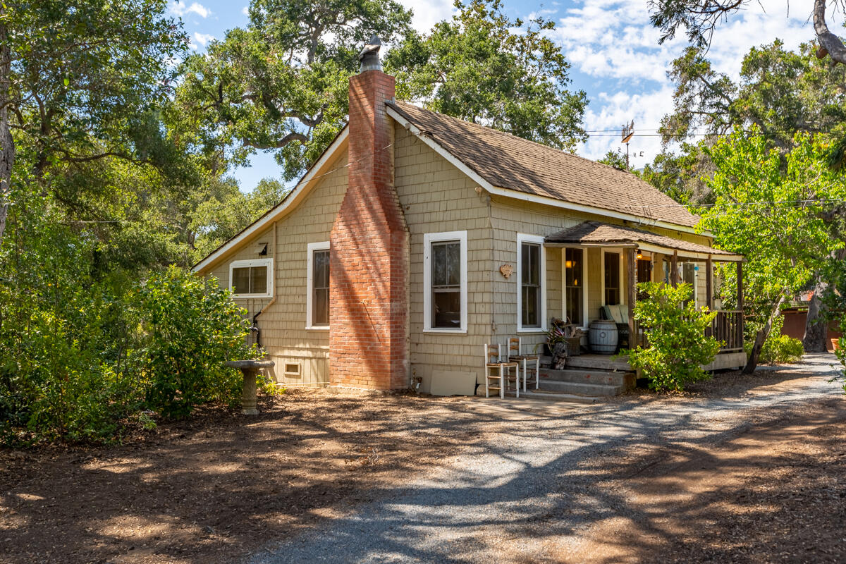 1900's Califonia Cottage