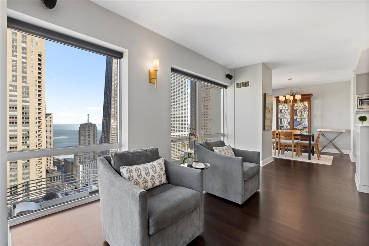 100 East Huron Street, Unit 4101 Chicago, IL 60611 - Photo 12 of 33