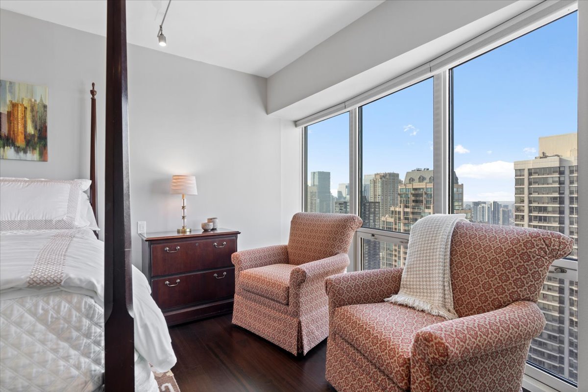 100 East Huron Street, Unit 4101 Chicago, IL 60611 - Photo 21 of 33