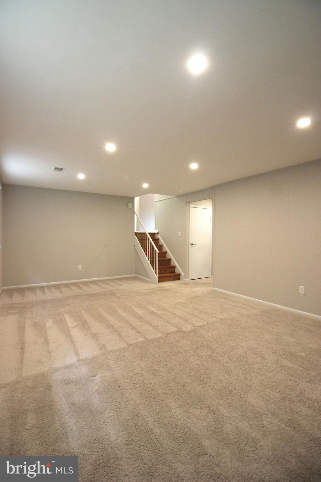 6211 Duntley Court Springfield, VA 22152 - Photo 37 of 53