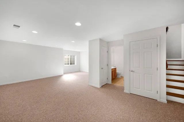 a view of empty room