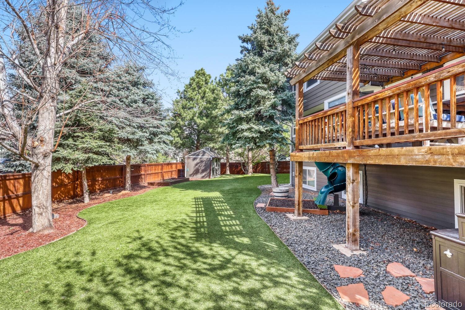 607 Huntington Place Highlands Ranch, CO 80126 - Photo 9 of 48