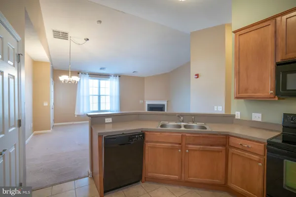 $274,900 | 113 Alma Mater Drive, Unit 304, State College, PA 16803