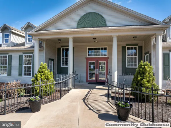 $274,900 | 113 Alma Mater Drive, Unit 304, State College, PA 16803