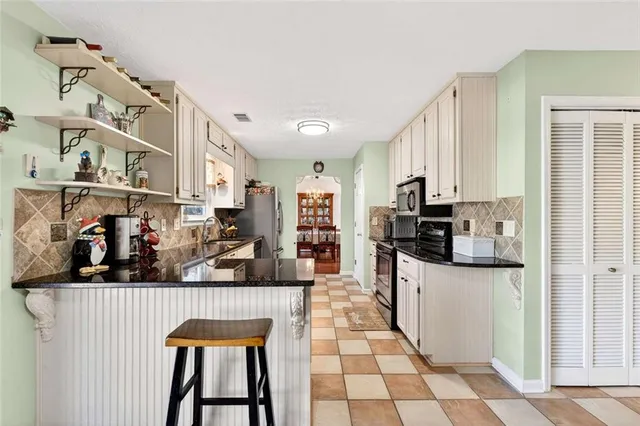 $390,000 | 4009 Courtlin Cove Northwest, Lilburn, GA 30047