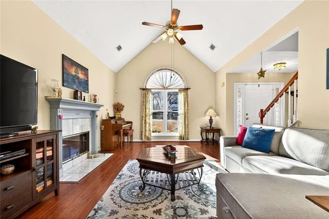 $390,000 | 4009 Courtlin Cove Northwest, Lilburn, GA 30047