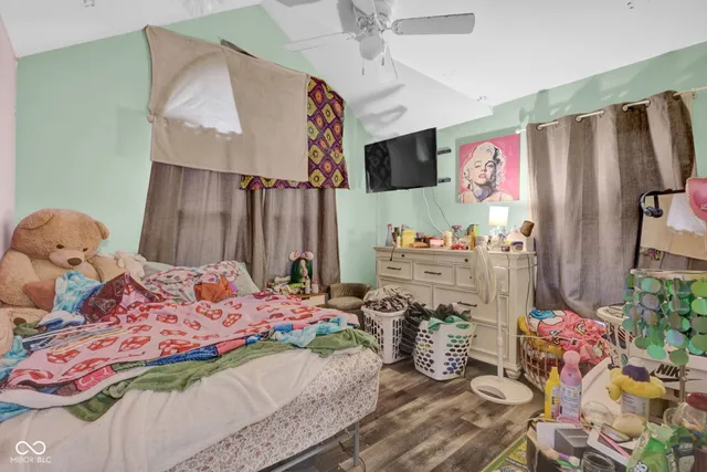 $224,900 | 5250 North Camelot Way, North Vernon, IN 47265