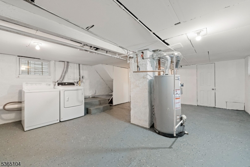 829 South 2nd Street Plainfield, NJ 07063 - Photo 21 of 23 a utility room with dryer and washer