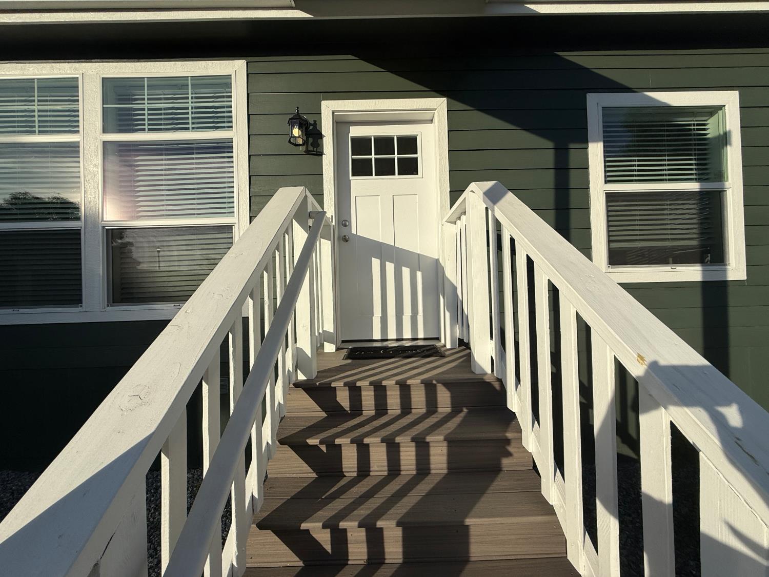 6048 Declaration Circle Citrus Heights, CA 95621 - Photo 12 of 28 a view of wooden stairs
