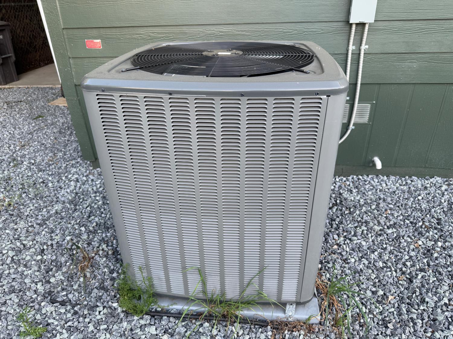 6048 Declaration Circle Citrus Heights, CA 95621 - Photo 24 of 28 a view of a door of a house