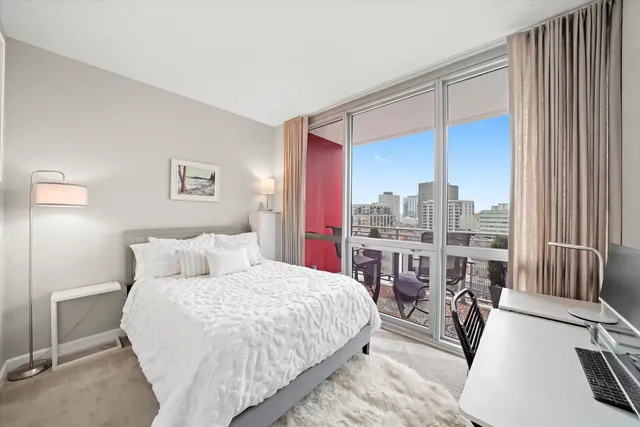 $365,000 | 1841 South Calumet Avenue, Unit 1109, Chicago, IL 60616