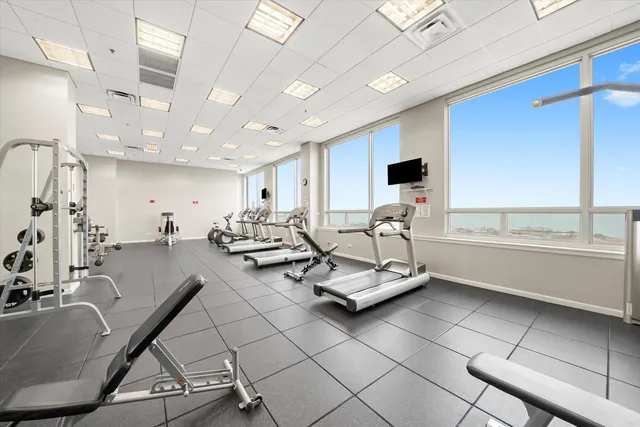 $365,000 | 1841 South Calumet Avenue, Unit 1109, Chicago, IL 60616