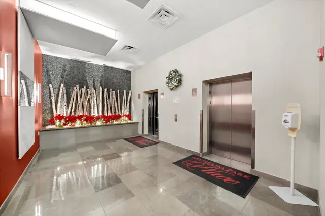 $365,000 | 1841 South Calumet Avenue, Unit 1109, Chicago, IL 60616
