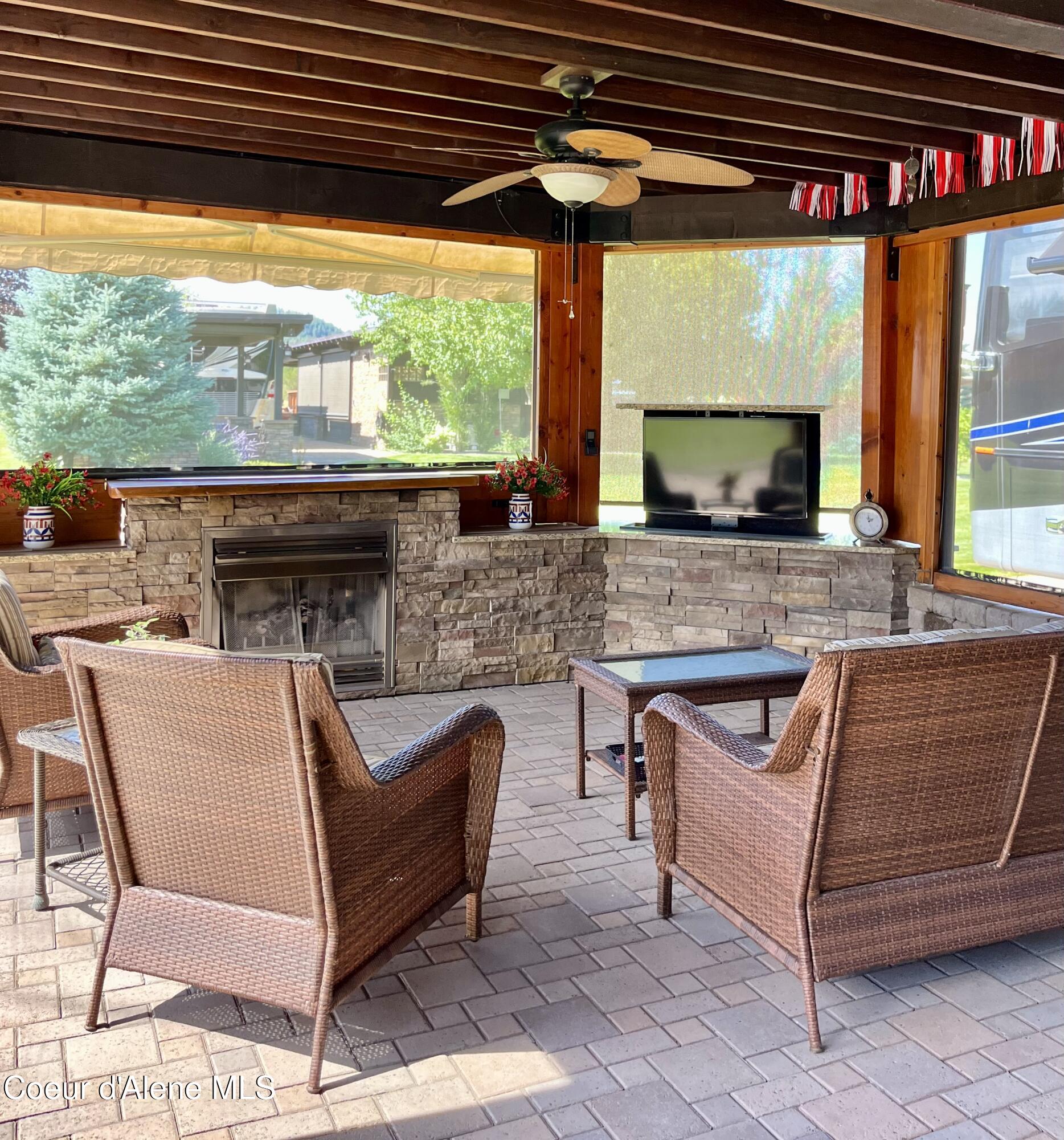 32 Eagle Way Blanchard, ID 83804 - Photo 10 of 18 IMG_4929