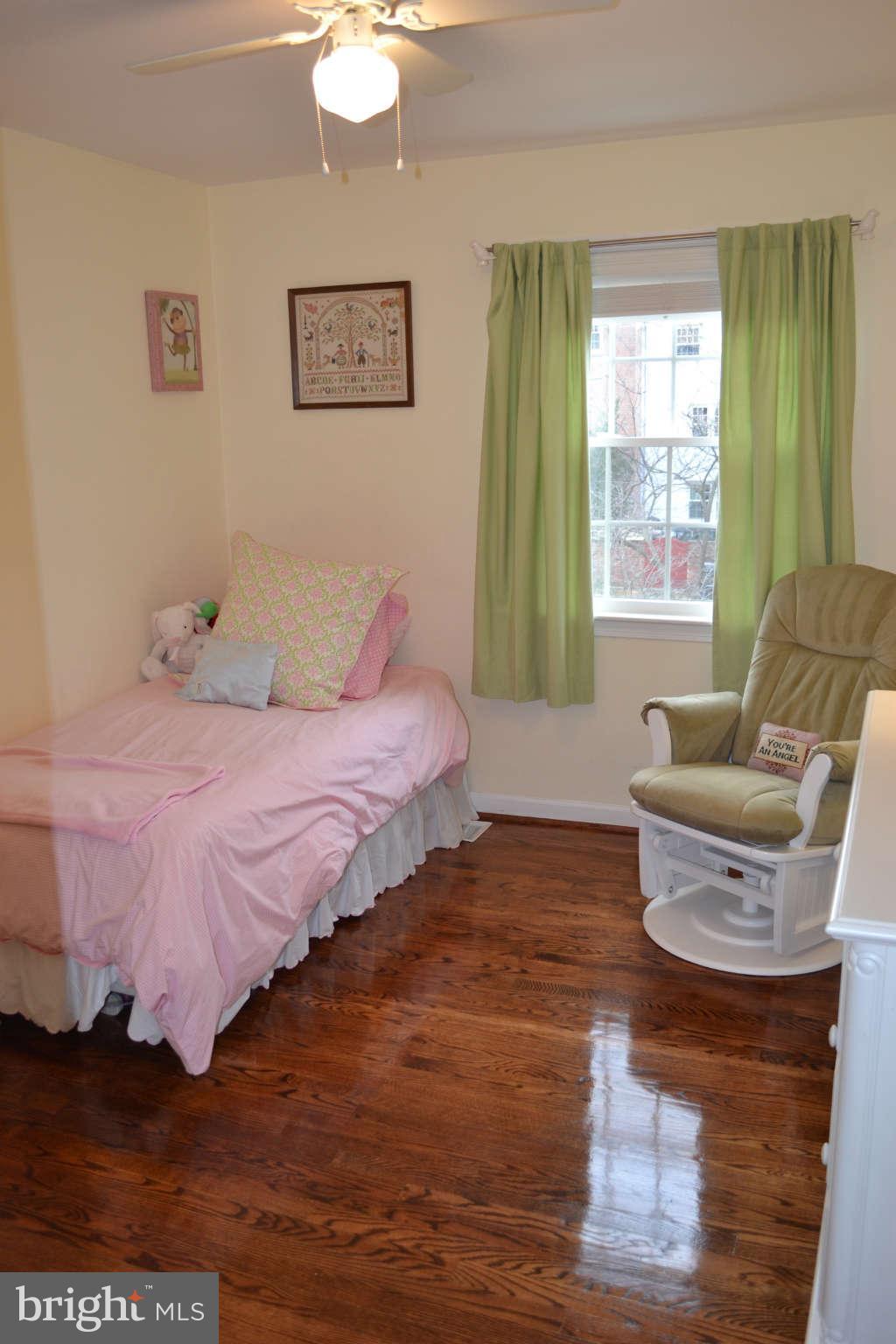 6729 Towne Lane Road McLean, VA 22101 - Photo 12 of 25 Bedroom 1