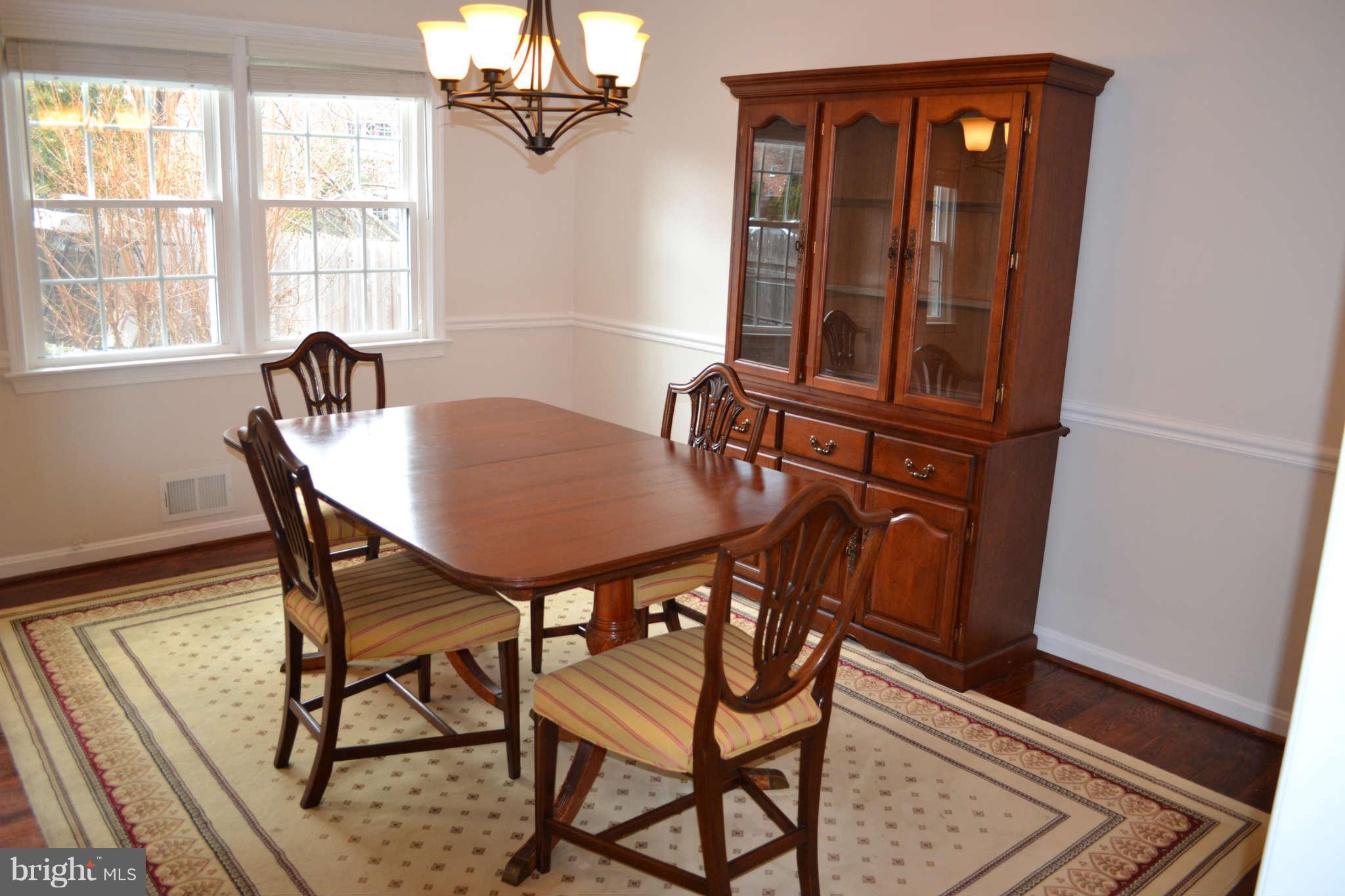6729 Towne Lane Road McLean, VA 22101 - Photo 5 of 25 Dining Room