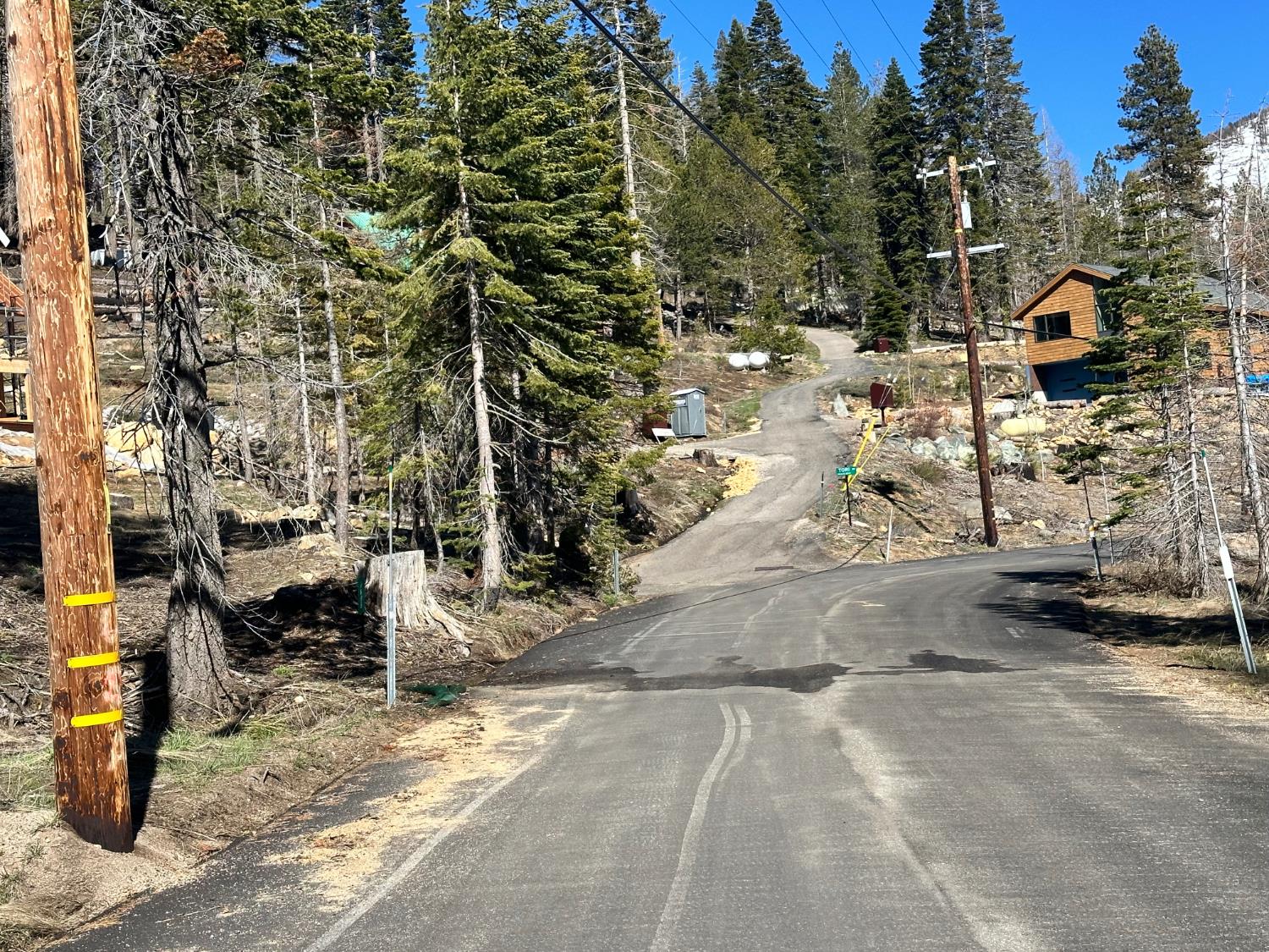 7177 Sierra Pines Road Twin Bridges, CA 95735 - Photo 2 of 34