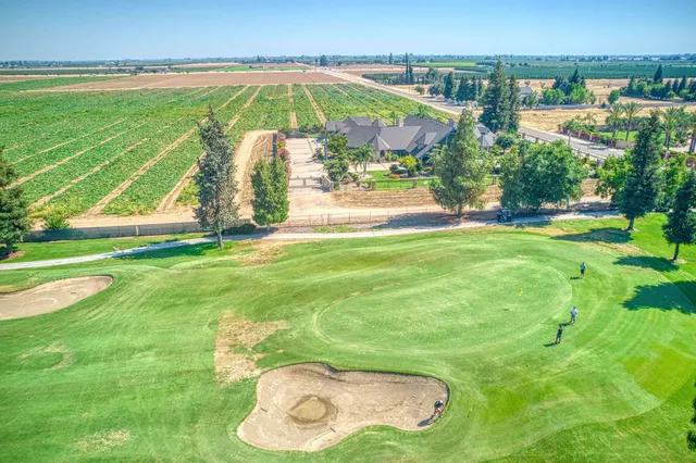 $1,550,000 | 424 North De Wolf Avenue, Sanger, CA 93657